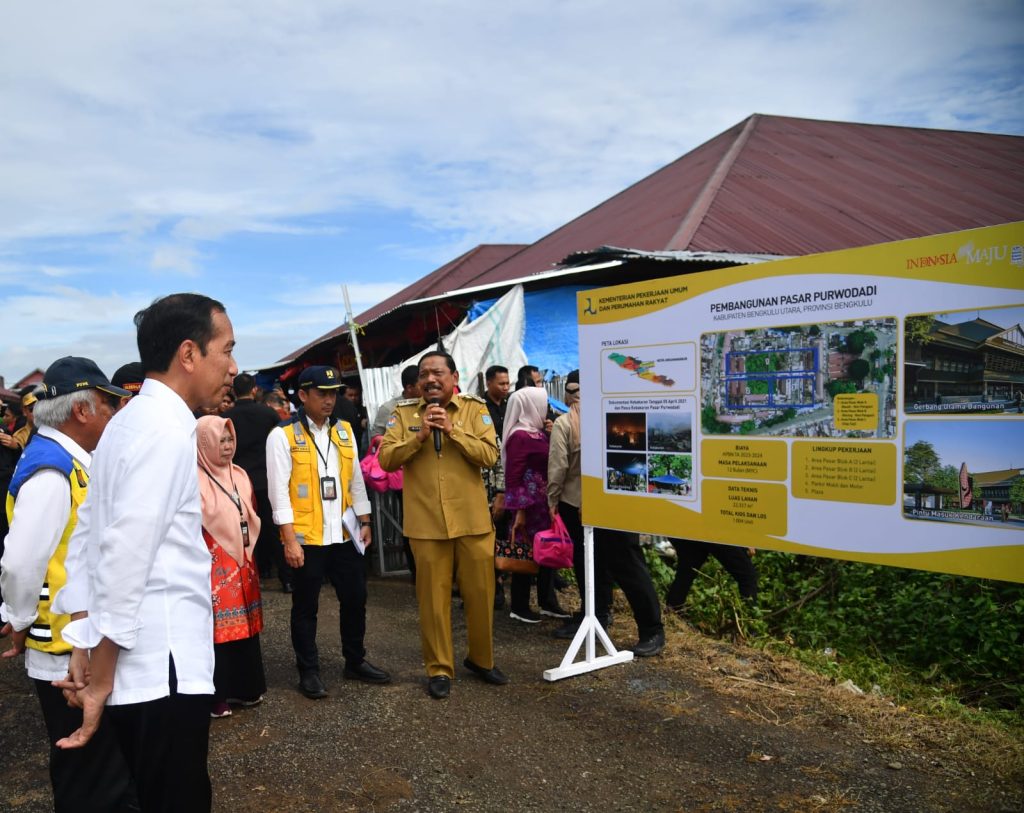 Presiden Jokowi Tinjau Rencana Revitalisasi Pasar Purwodadi Provinsi Bengkulu